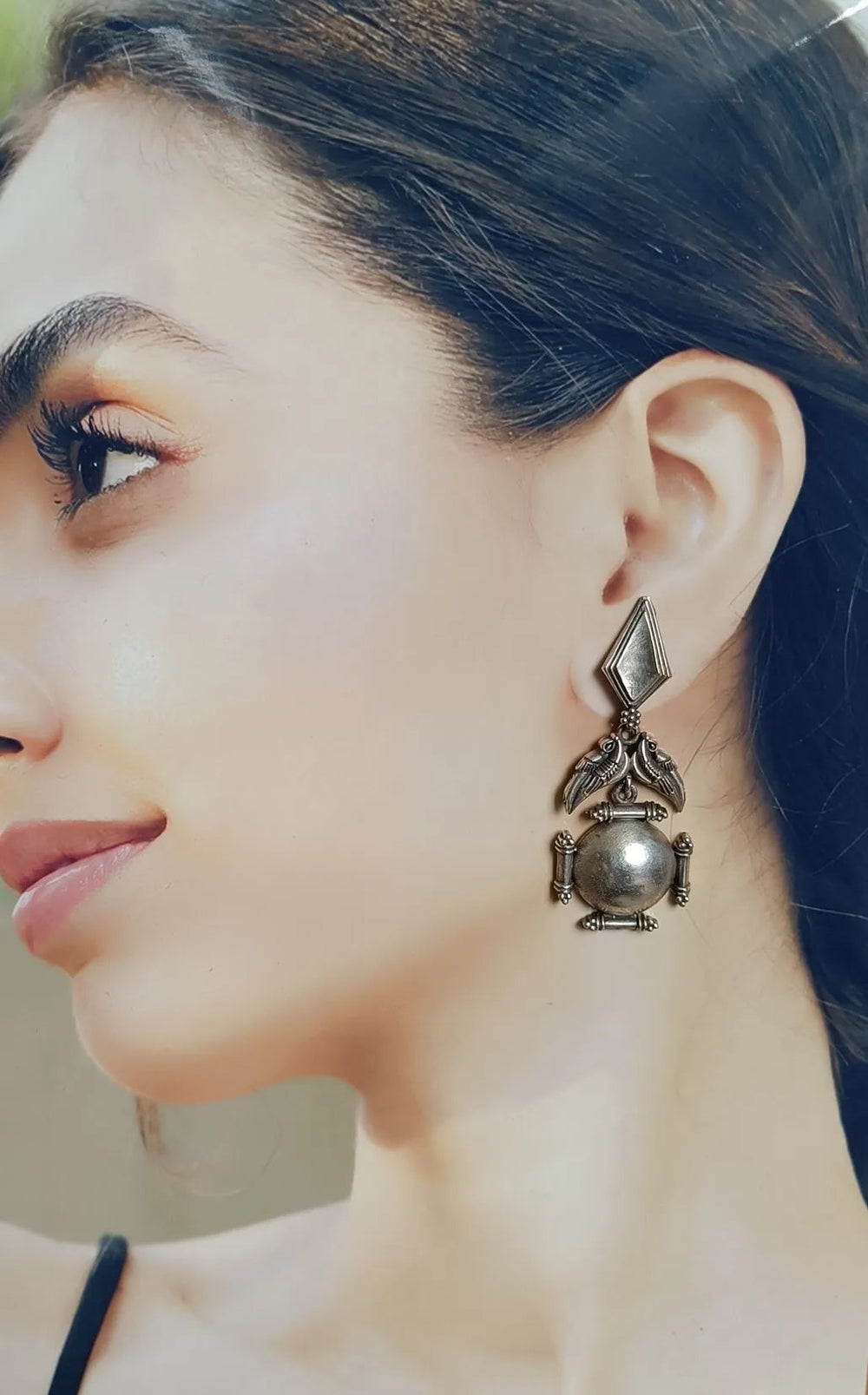 SILVER OXIDISED EARRINGS LATIFA