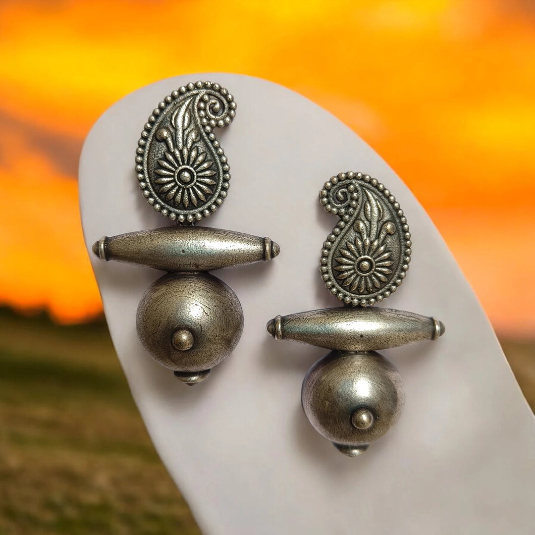 SILVER OXIDISED EARRINGS NASIRA