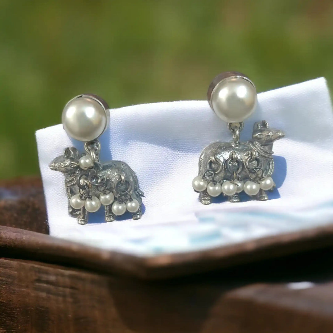 TELA NAARI CELESTIAL SILVER OXIDISED NANDI EARRINGS [product_variant]- TelaNaari