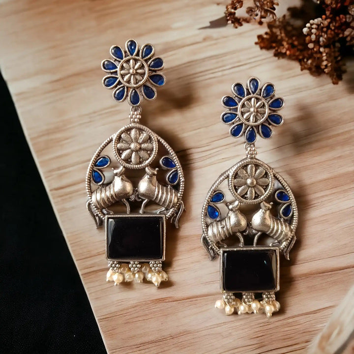 TELA NAARI CHARMING SILVER OXIDISED EARRINGS