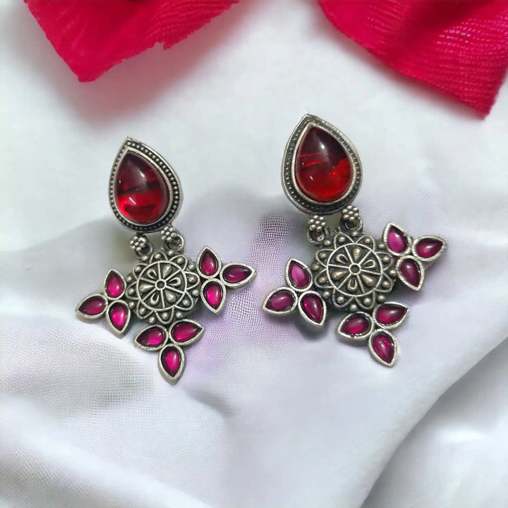 TELA NAARI CLASSY SILVER OXIDISED EARRINGS