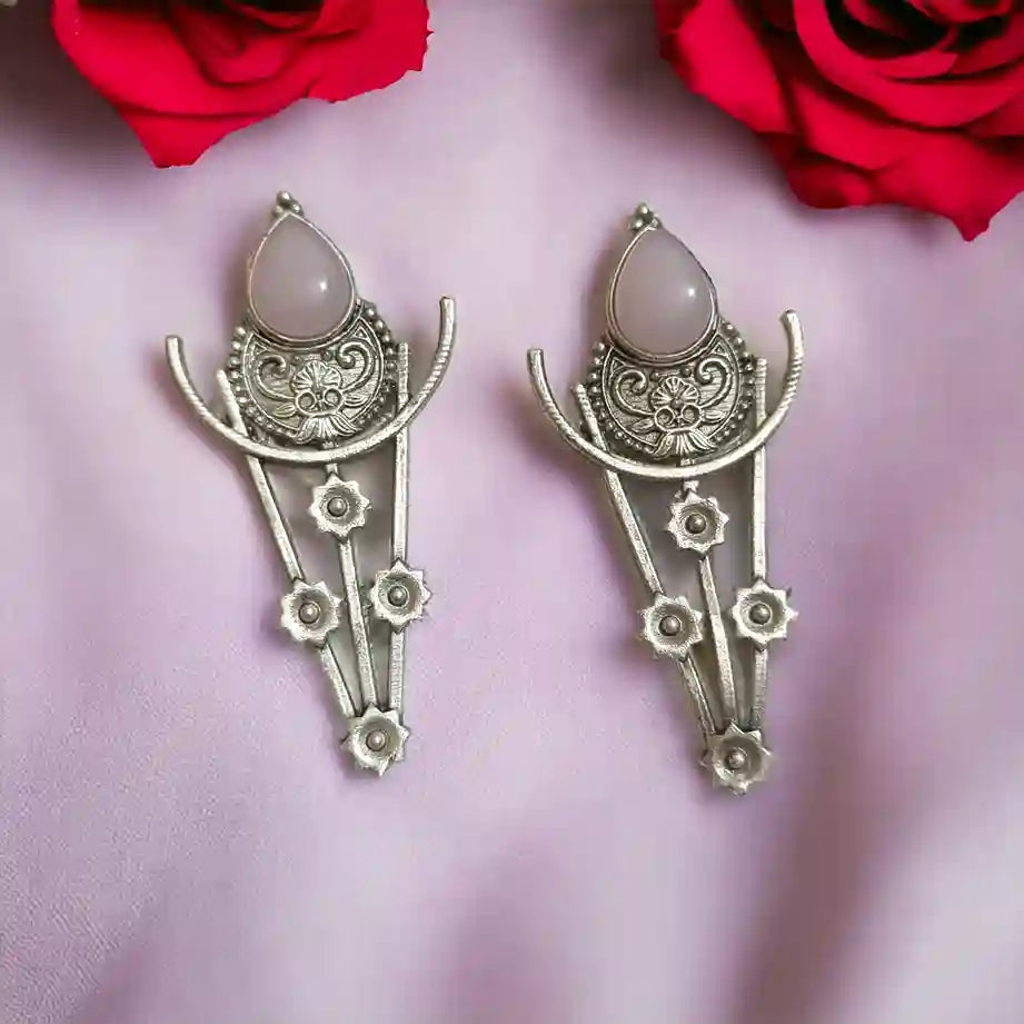 TELA NAARI DAZZLING SILVER OXIDISED EARRINGS