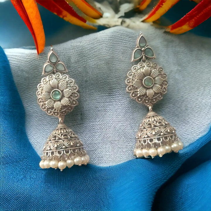 TELA NAARI DYNAMIC OXIDISED SILVER JHUMKA EARRINGS