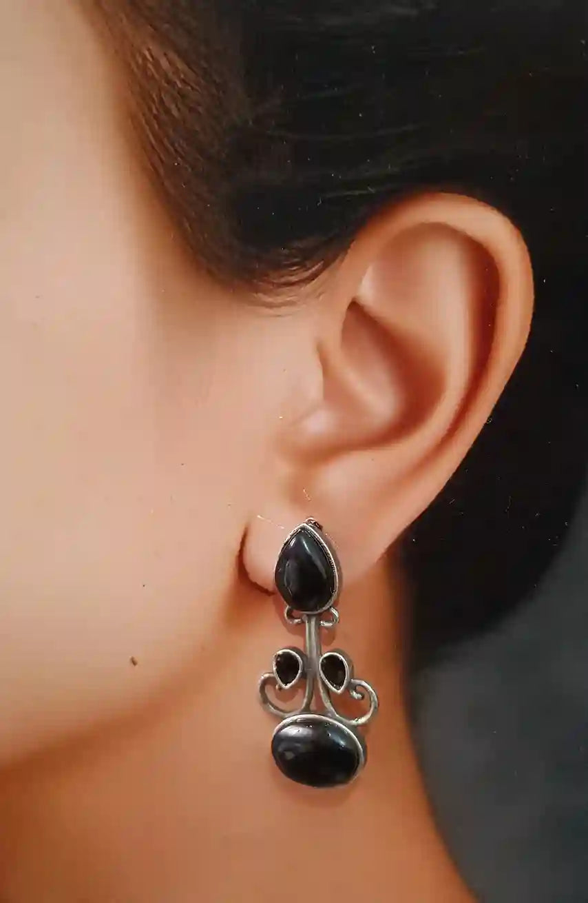 TELA NAARI DYNAMIC SILVER OXIDISED EARRINGS