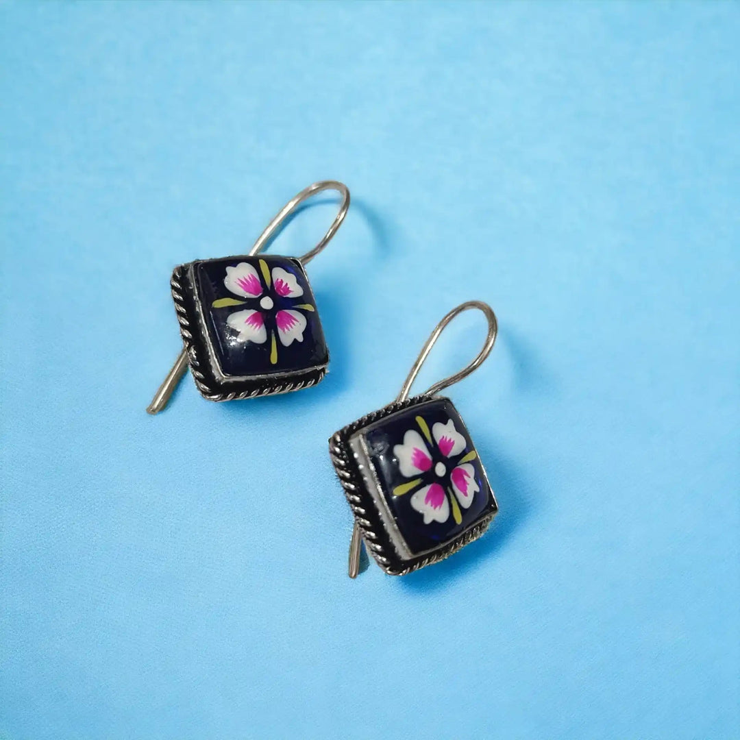 TELA NAARI MINIMAL HAND PAINTED OXIDISED SILVER EARRINGS