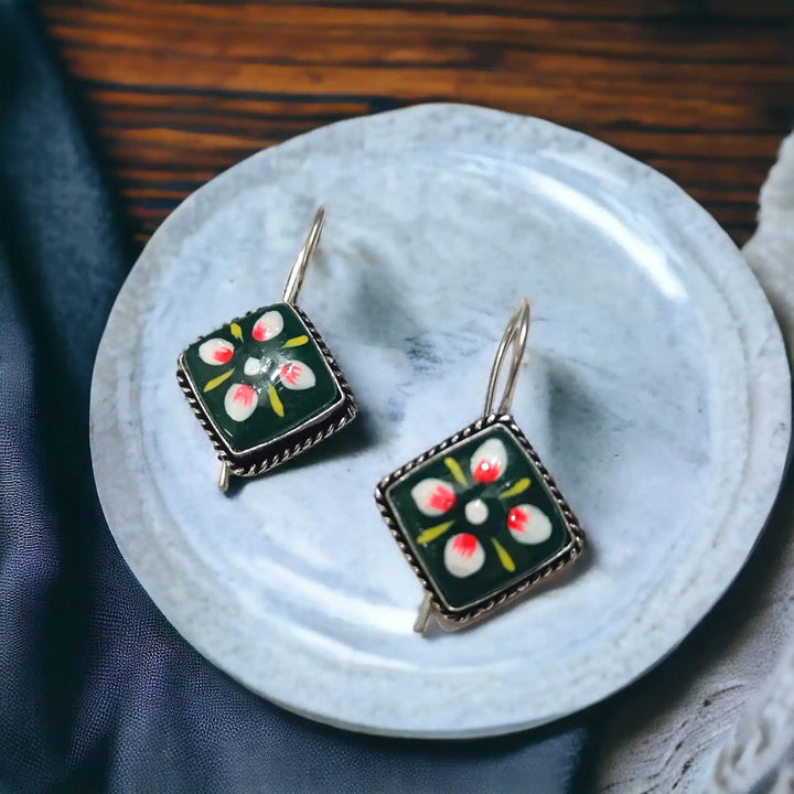 TELA NAARI MINIMAL HAND PAINTED OXIDISED SILVER EARRINGS