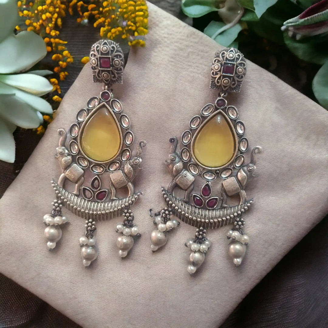 TELA NAARI MODERN OXIDISED SILVER DANGLER EARRINGS