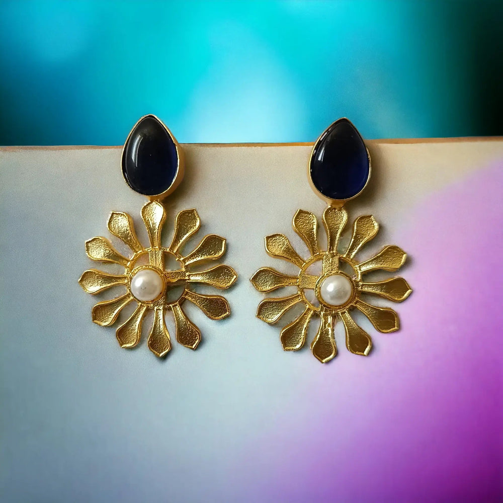 GOLD PLATED EARRINGS Manju