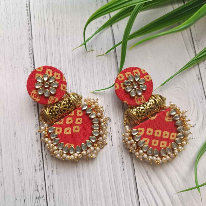 HANDMADE EARRINGS BANDHANI RED INAYA