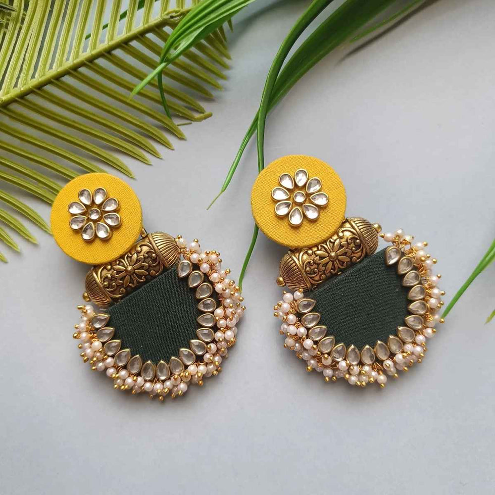 HANDMADE EARRINGS YELLOW & DEEP GREEN INAYA