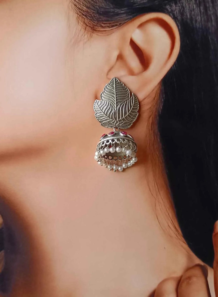 SILVER OXIDISED EARRINGS KAVYA JHUMKI