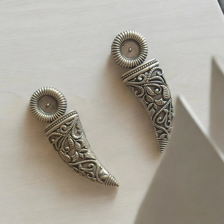 SILVER OXIDISED EARRINGS SABA