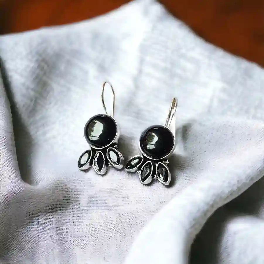 SILVER OXIDISED EARRINGS SREYA