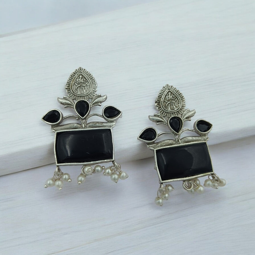 TIMELESS BEAUTY AANANYA SILVER OXIDISED PEARL EARRINGS