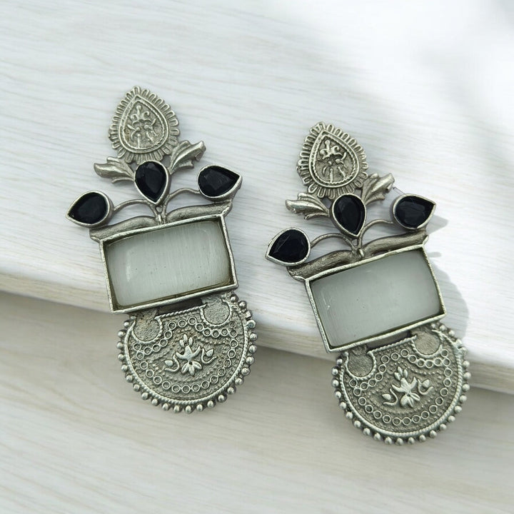 TIMELESS BEAUTY SILVER OXIDISED EARRINGS ADIJA [product_variant]- TelaNaari