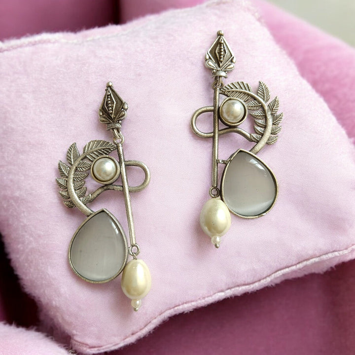 TIMELESS ELEGANCE AANYA SILVER OXIDISED PEARL EARRINGS [product_variant]- TelaNaari