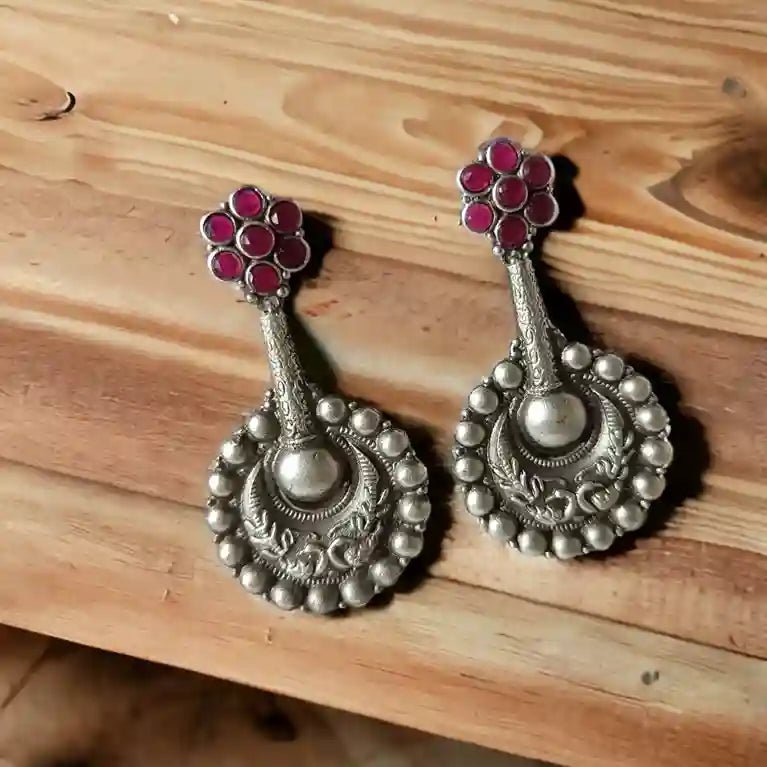 SILVER OXIDISED EARRINGS YUVIKA